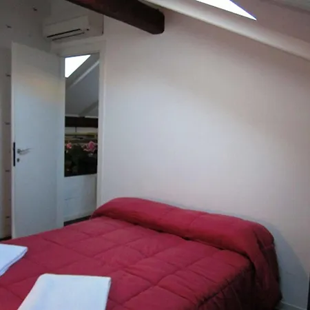 Gioia House