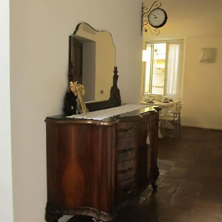 Gioia House B&B 4*